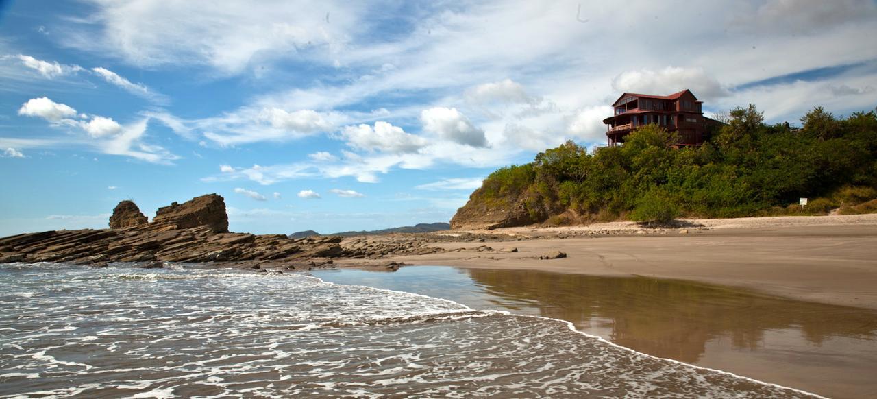 Magnific Rock - Surf Resort & Yoga Retreat Nicaragua Popoyo Exterior photo